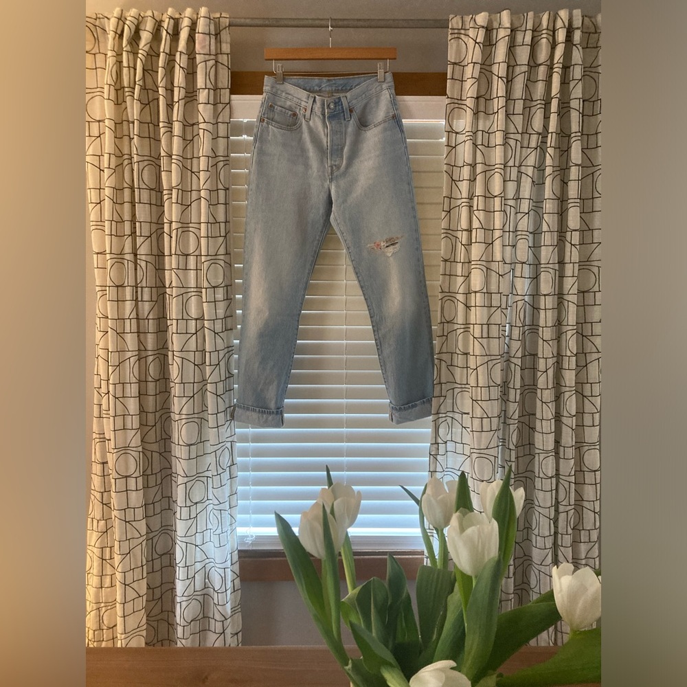 Levi 501 Straight Jeans with Floral Patch 26